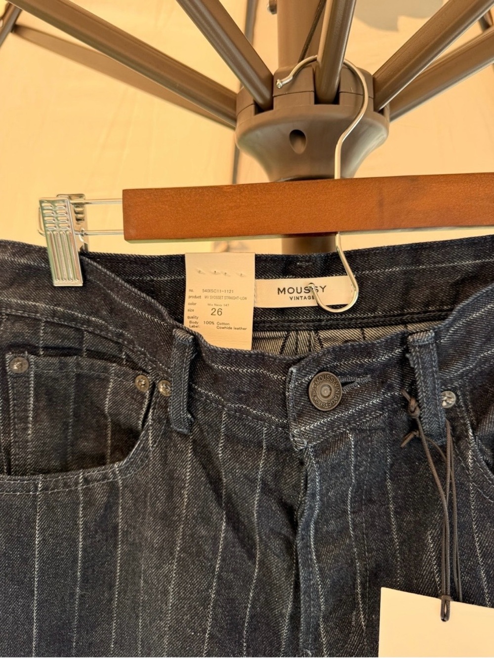 Women's Moussy Denim Pinstripe Straight-Leg Jeans - Picture 8 of 12
